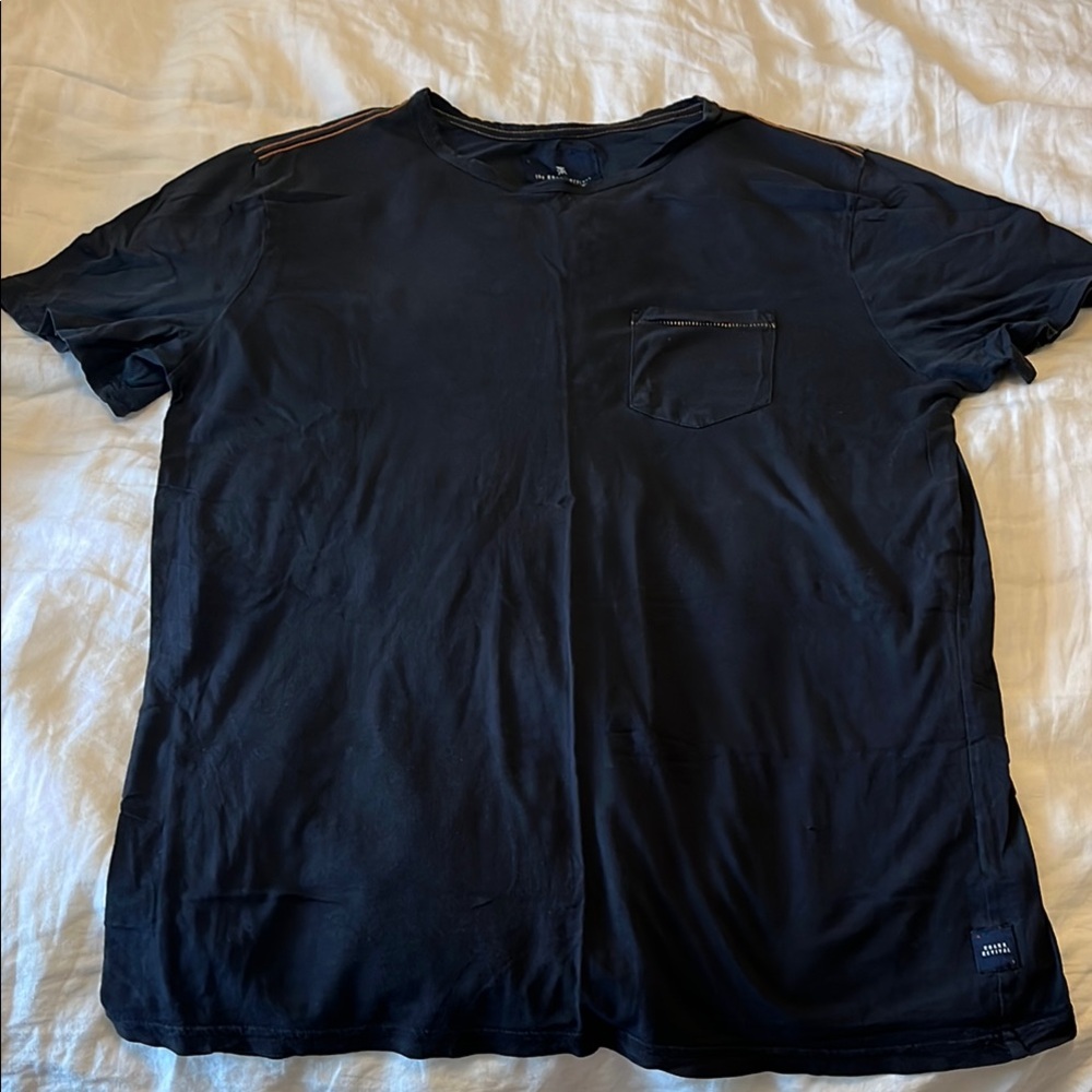 Roark Black Short Sleeve Tee Classic Casual Shirt